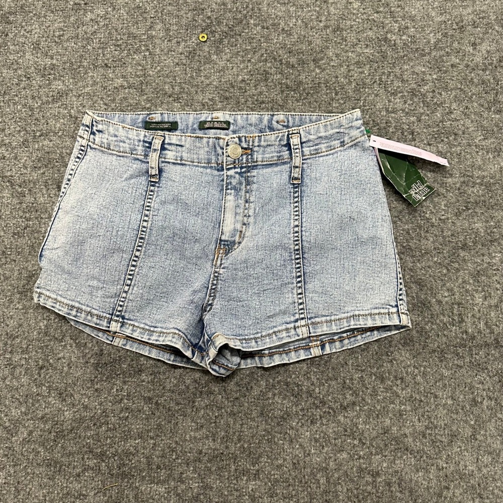 Wild Fable Denim Shorts Womens Size6 Light Wash Super High Rise Seamed Front NEW